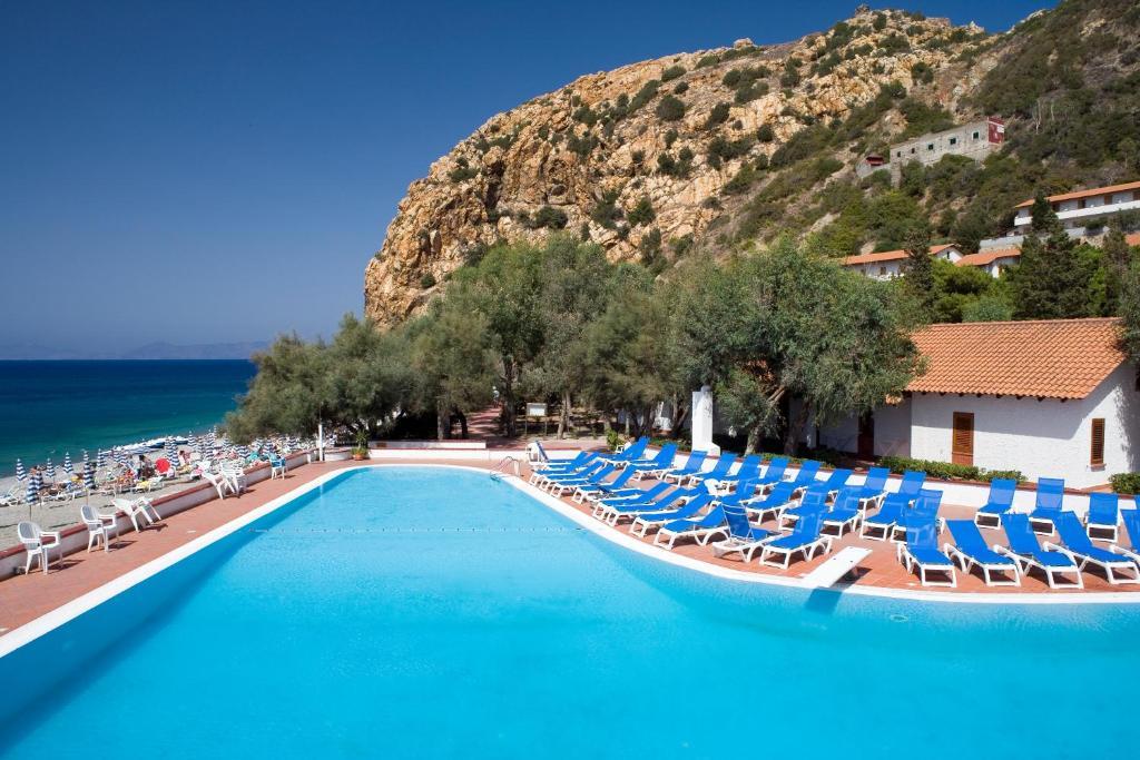 TH Gioiosa Mare - Capo Calavà Village Gioiosa Marea Esterno foto